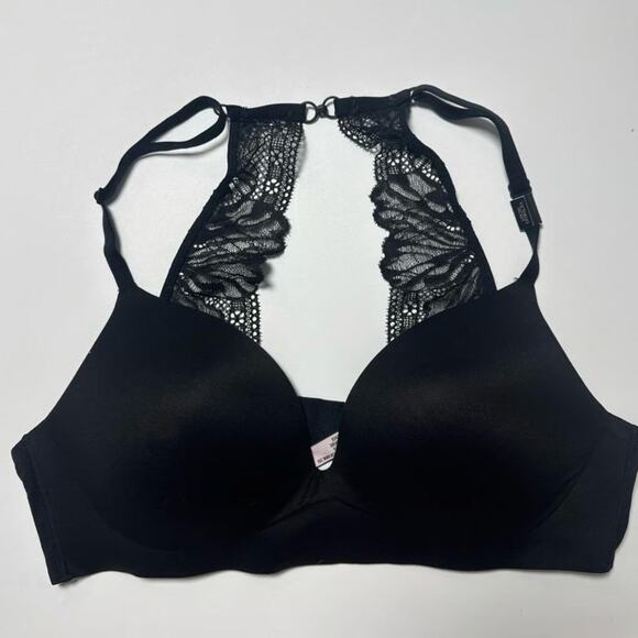 Victoria's Secret Incredible Bra NWT - Picture 1 of 5